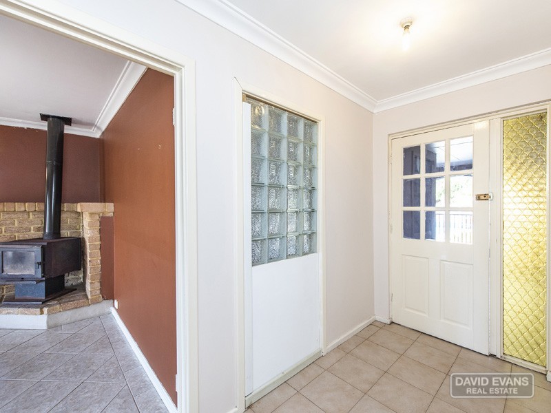 51 Kingsbridge Road, Warnbro WA 6169