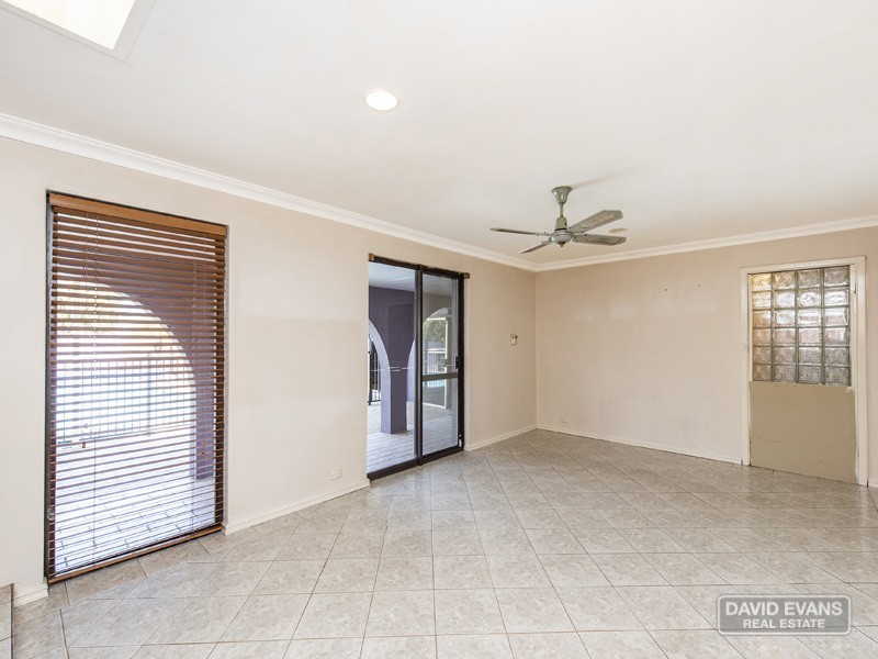 51 Kingsbridge Road, Warnbro WA 6169