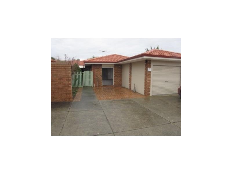 7B Trinidad Street, Safety Bay WA 6169