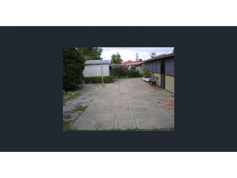 1 Hawkins Street, Rockingham WA 6168