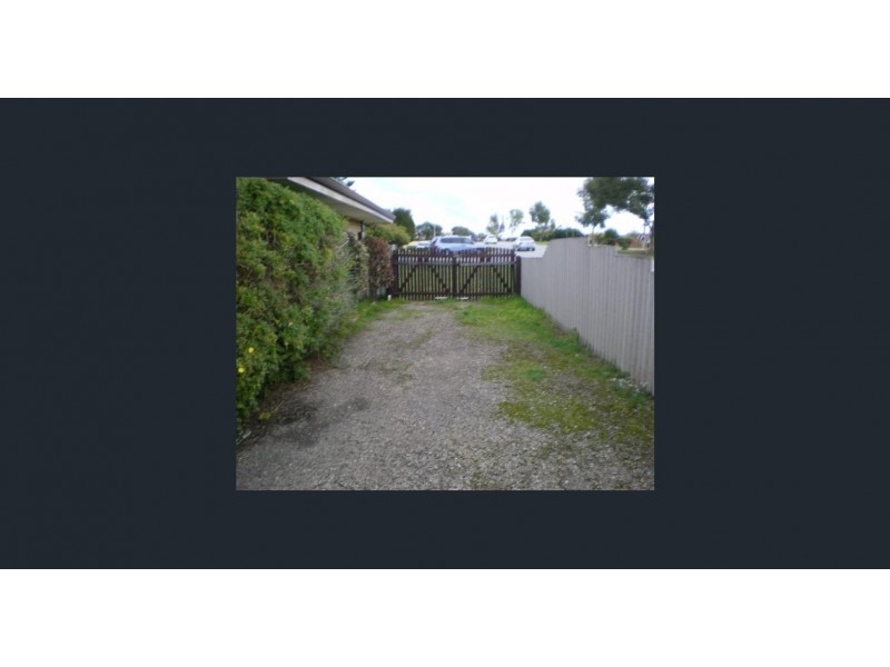 1 Hawkins Street, Rockingham WA 6168