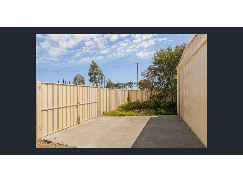 1 Hawkins Street, Rockingham WA 6168