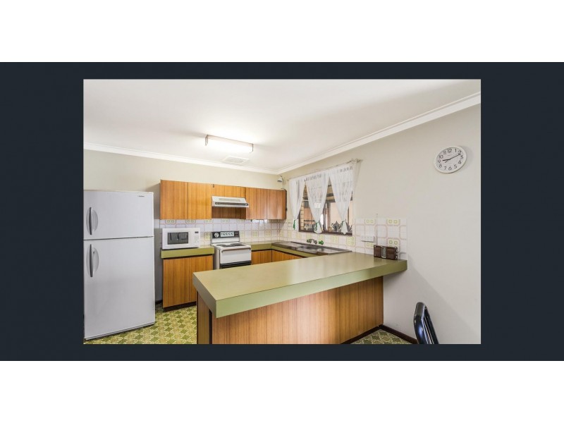 1 Hawkins Street, Rockingham WA 6168