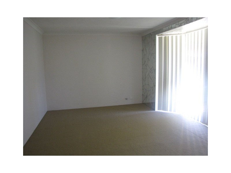 6 Nova Court, Cooloongup WA 6168