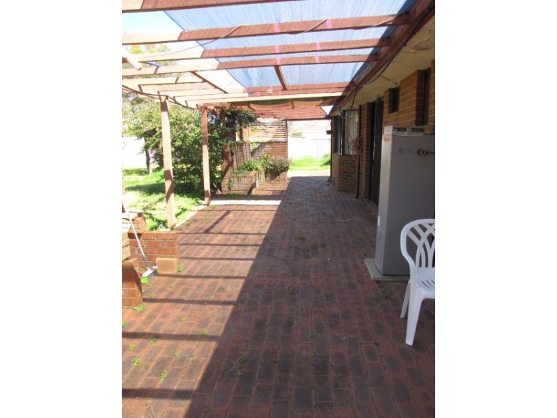 6 Nova Court, Cooloongup WA 6168
