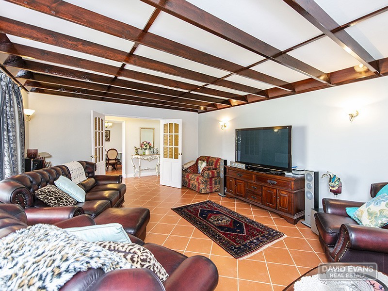 3 Lansby Court, Riverton WA 6148