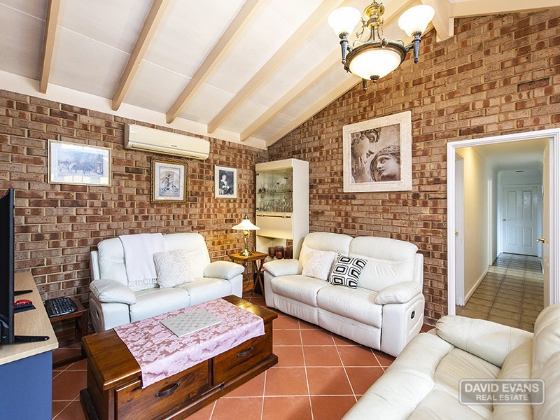 3 Lansby Court, Riverton WA 6148