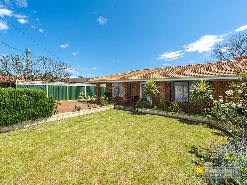 3 Lansby Court, Riverton WA 6148