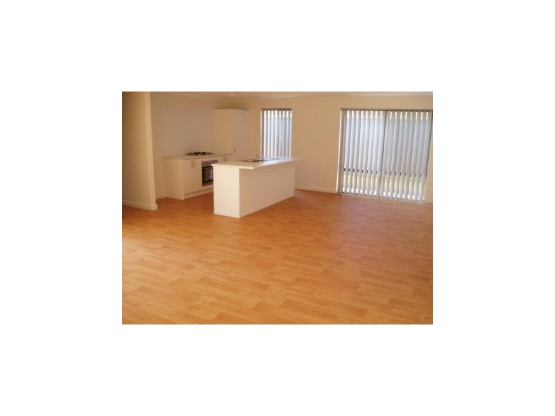 11 Pagham Crt, Wellard WA 6170