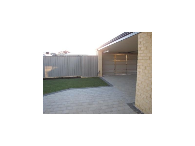 11 Pagham Crt, Wellard WA 6170