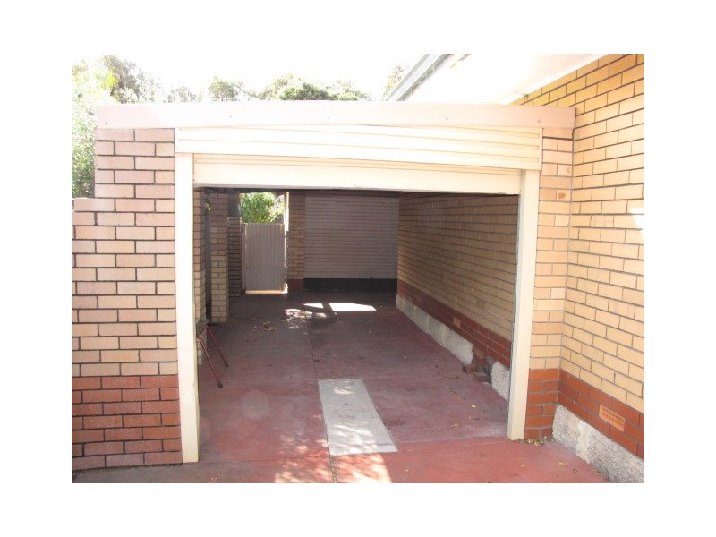 8 Carina Close, Rockingham WA 6168