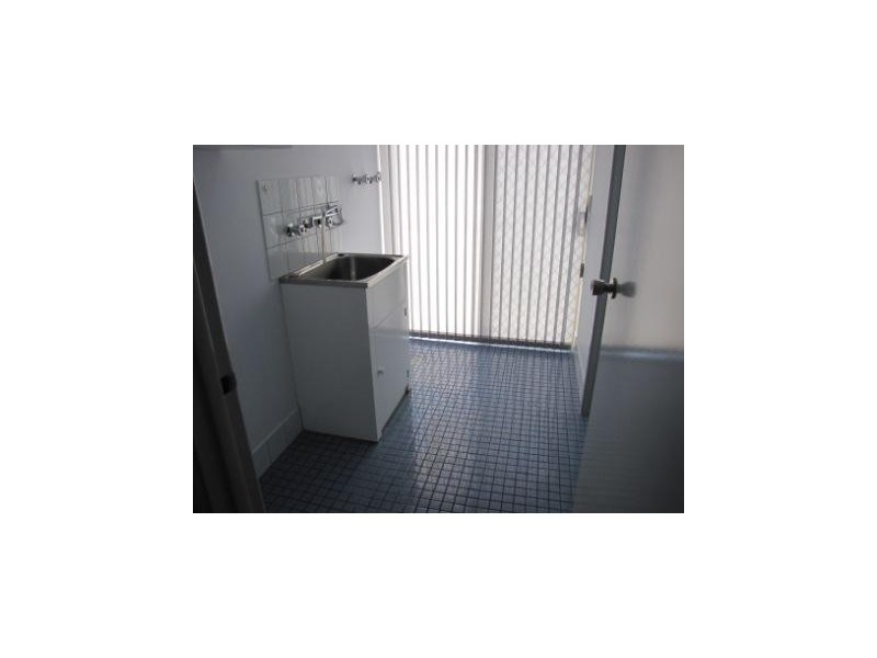 6 Porpoise Grove, Waikiki WA 6169