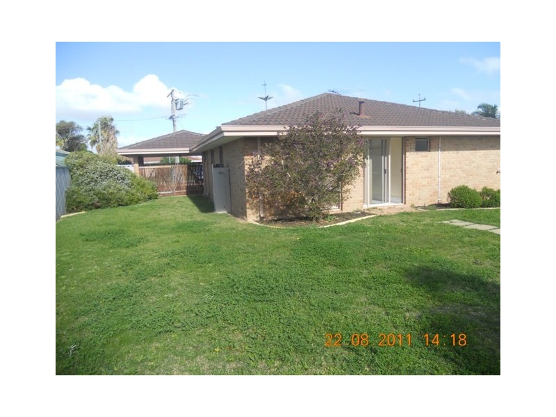 43  Nabberu Cres, Cooloongup WA 6168