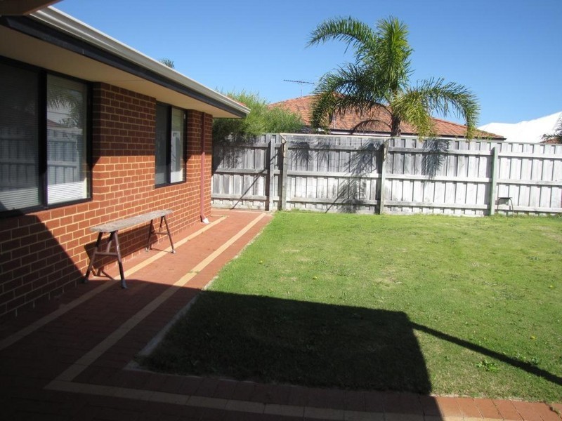 38 Bay View, Rockingham WA 6168