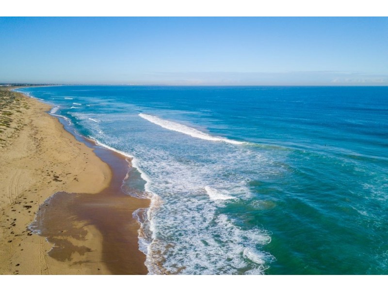 16 McDonald Road, Baldivis WA 6171