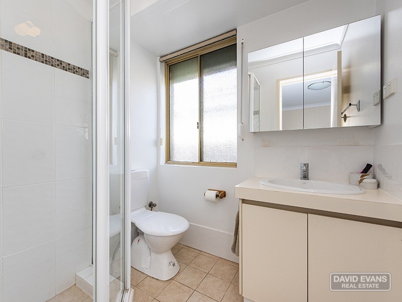 4 Fathom Ramble, Waikiki WA 6169