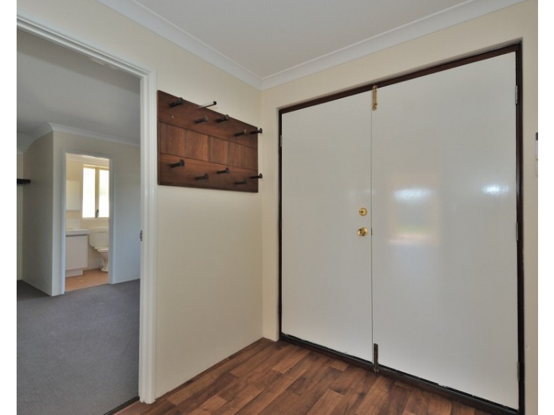 10 Zedora Loop, Port Kennedy WA 6172