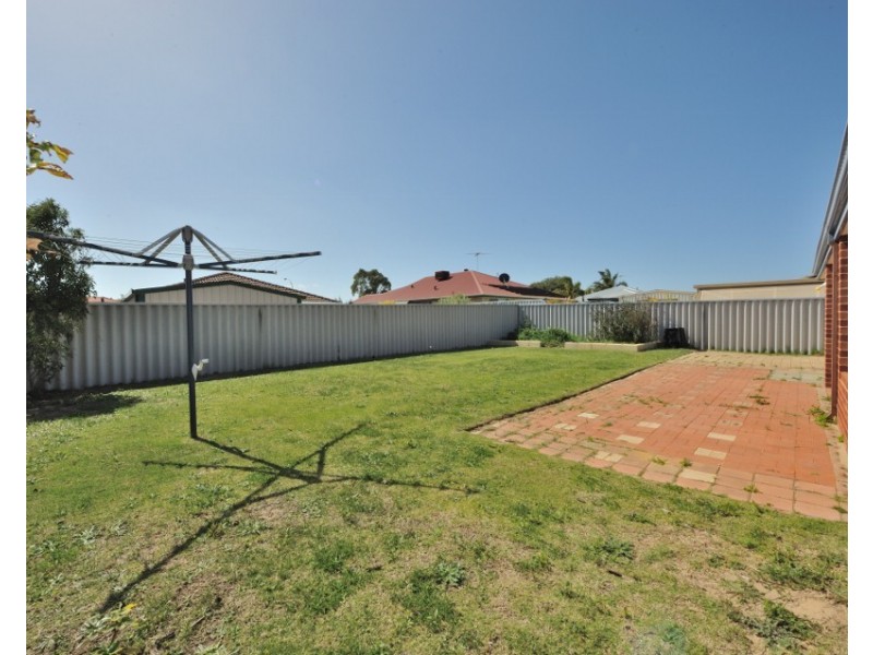 10 Zedora Loop, Port Kennedy WA 6172