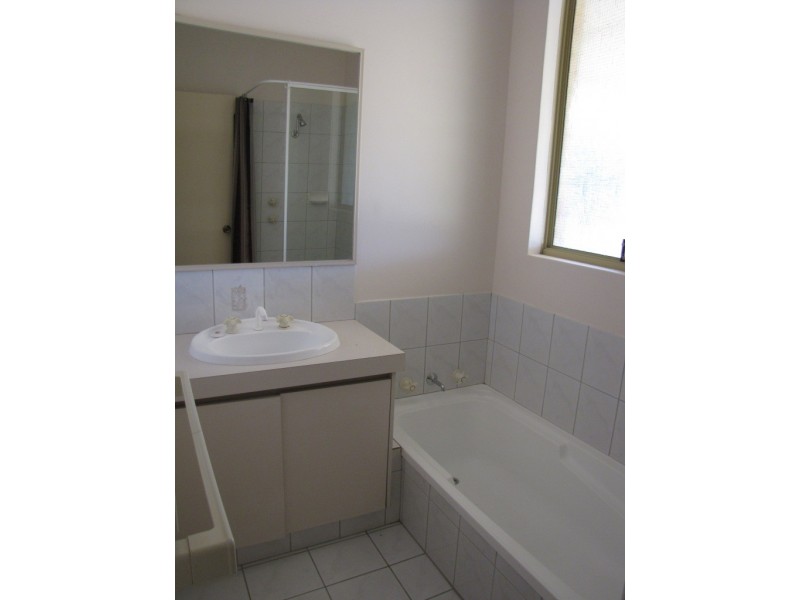 12 Cote D’ Azure, Port Kennedy WA 6172