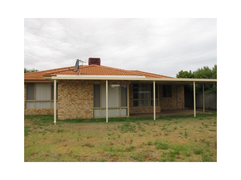 12 Cote D’ Azure, Port Kennedy WA 6172