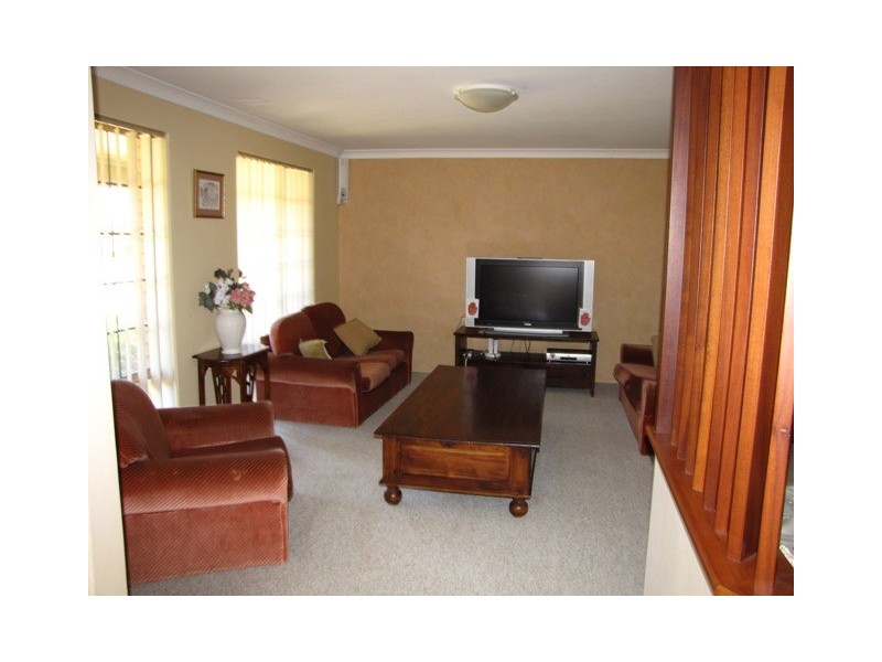 12 Barbados Crescent, Safety Bay WA 6169