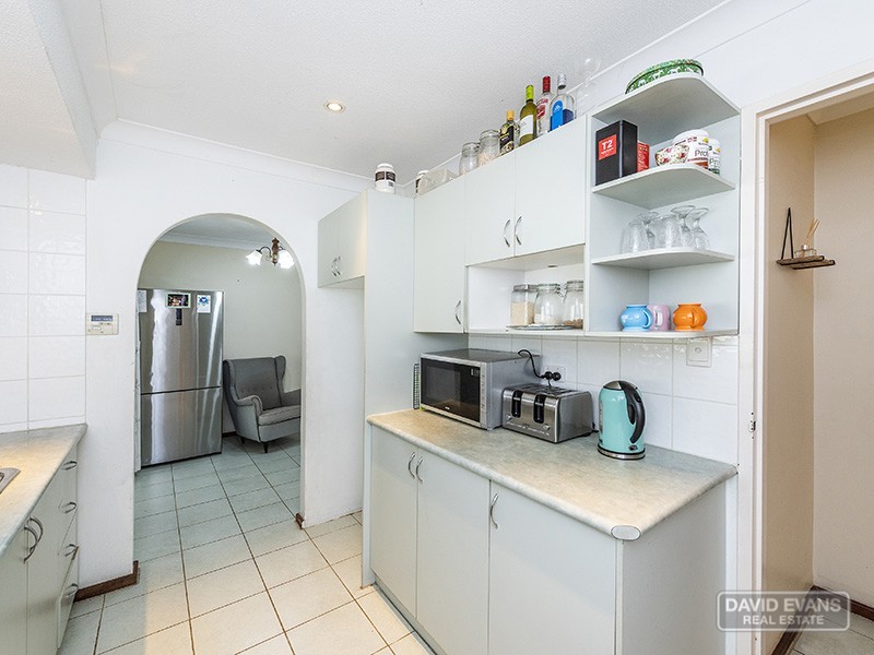 10 Pericles Court, Rockingham WA 6168