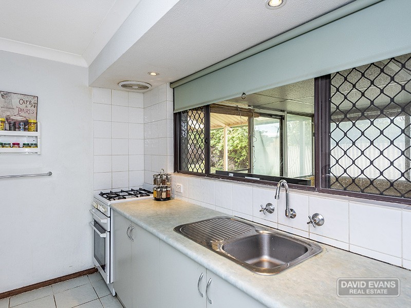 10 Pericles Court, Rockingham WA 6168
