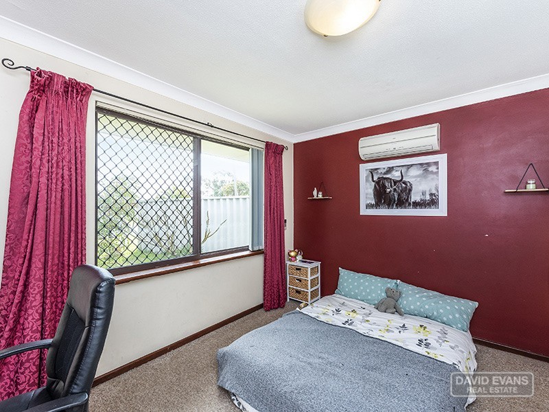 10 Pericles Court, Rockingham WA 6168