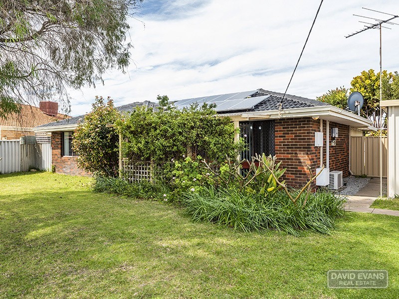 10 Pericles Court, Rockingham WA 6168