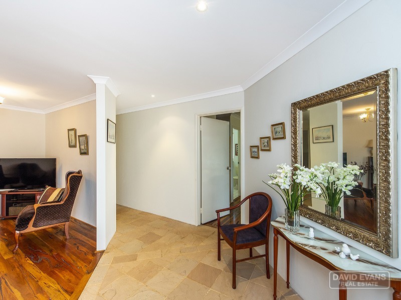 21 Fawdon Street, Safety Bay WA 6169