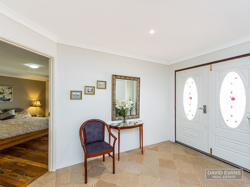 21 Fawdon Street, Safety Bay WA 6169