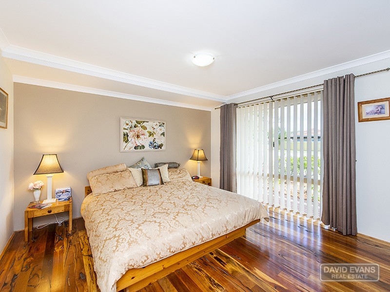 21 Fawdon Street, Safety Bay WA 6169