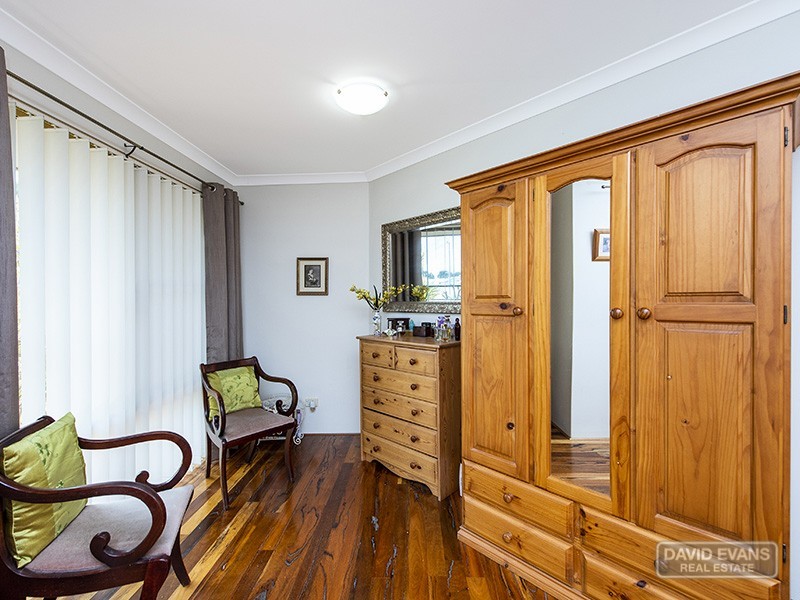 21 Fawdon Street, Safety Bay WA 6169