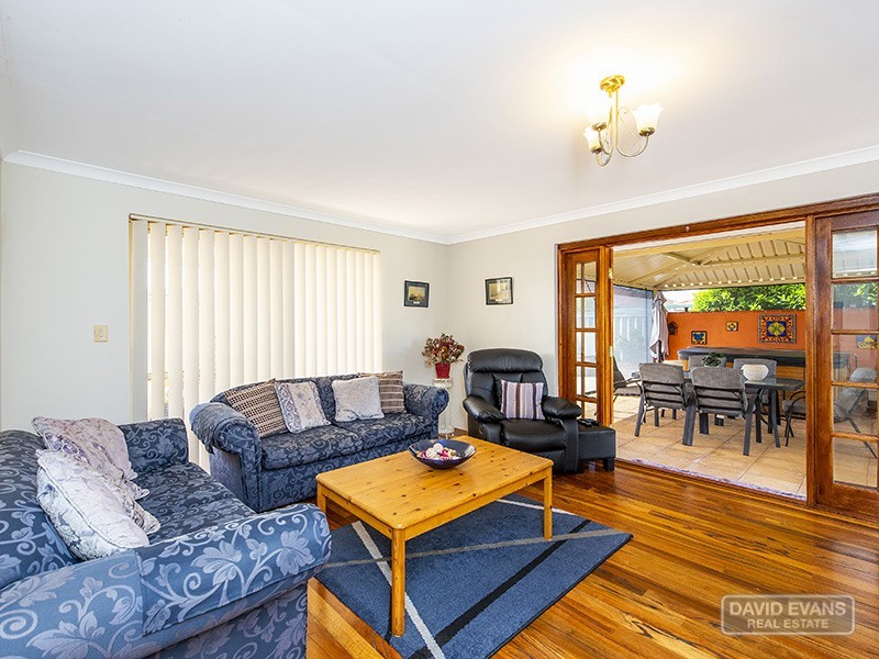 21 Fawdon Street, Safety Bay WA 6169