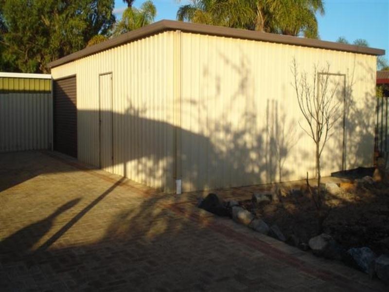 22 Monkton Way, Warnbro WA 6169