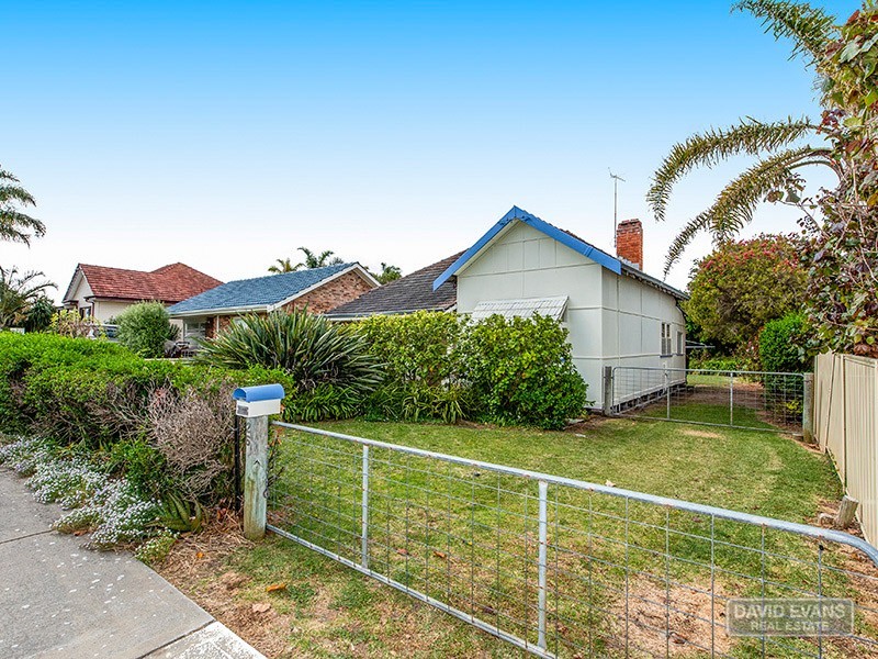26 Florence Street, Rockingham WA 6168