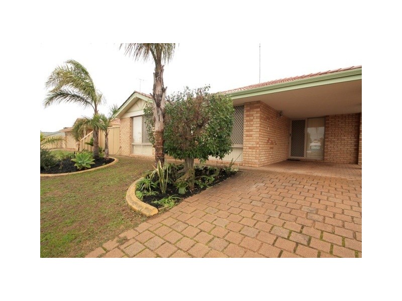 25 La Grange Drive, Meadow Springs WA 6210