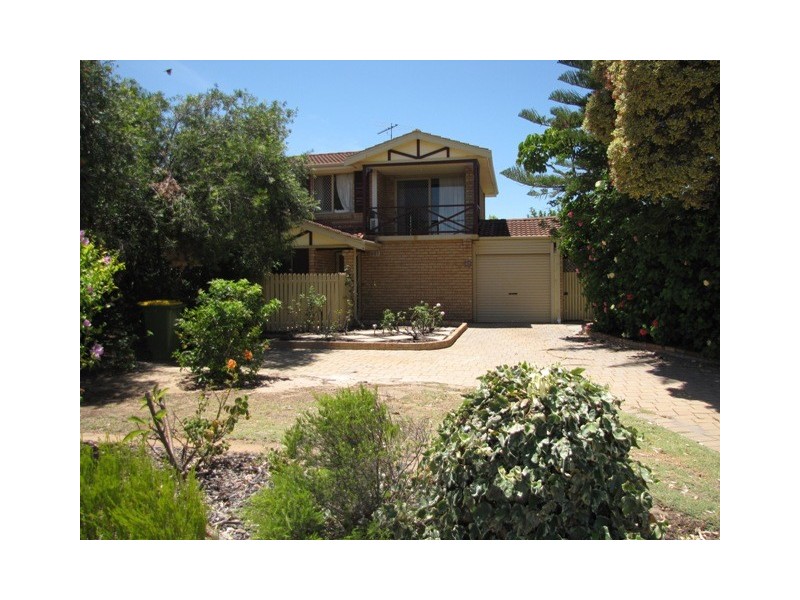 19/3 Sepia Court, Rockingham WA 6168
