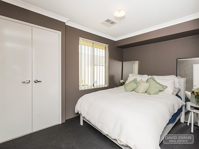 124 Sapphire Chase, Wellard WA 6170