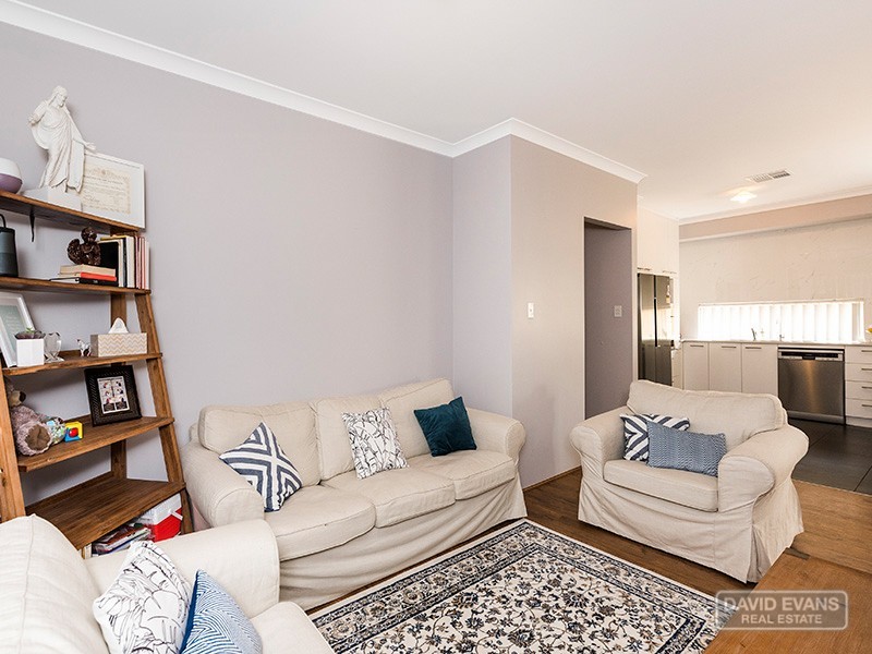 124 Sapphire Chase, Wellard WA 6170