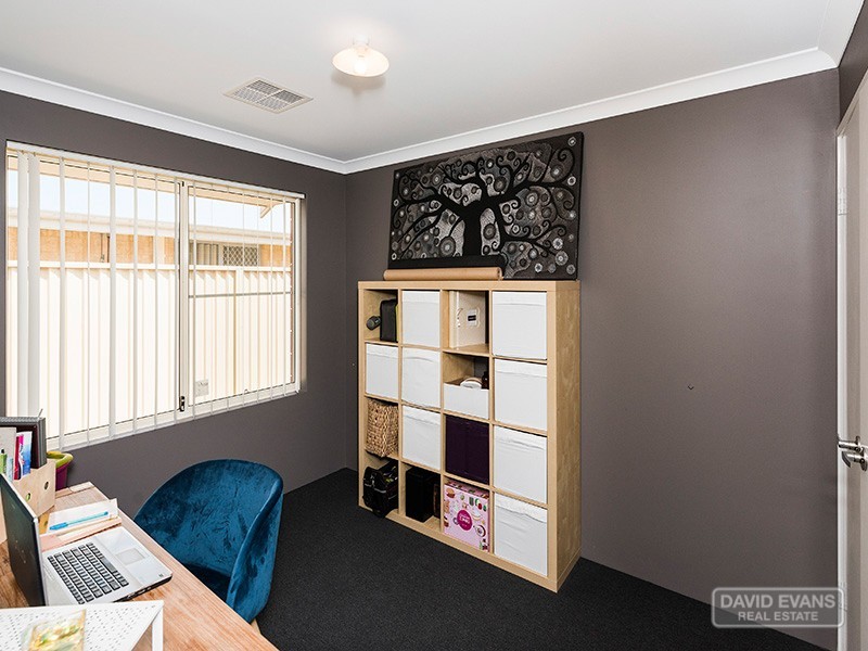 124 Sapphire Chase, Wellard WA 6170