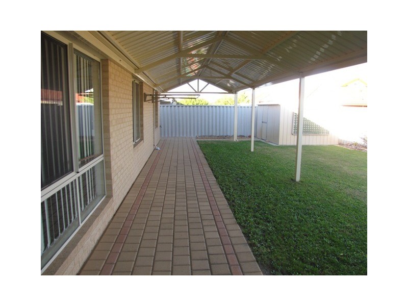 9 Pimento Circle, Port Kennedy WA 6172