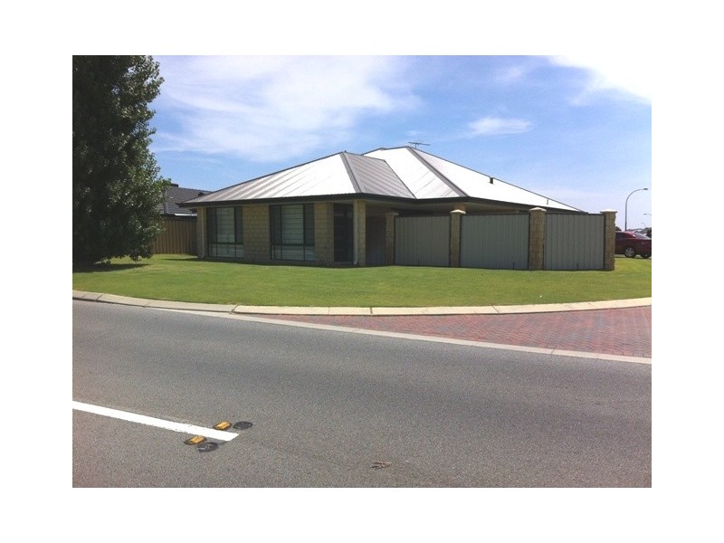 1 Edgbaston Crescent, Port Kennedy WA 6172
