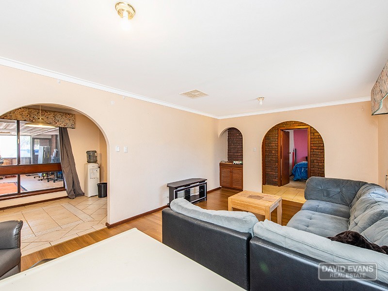16 Adina Way, Rockingham WA 6168