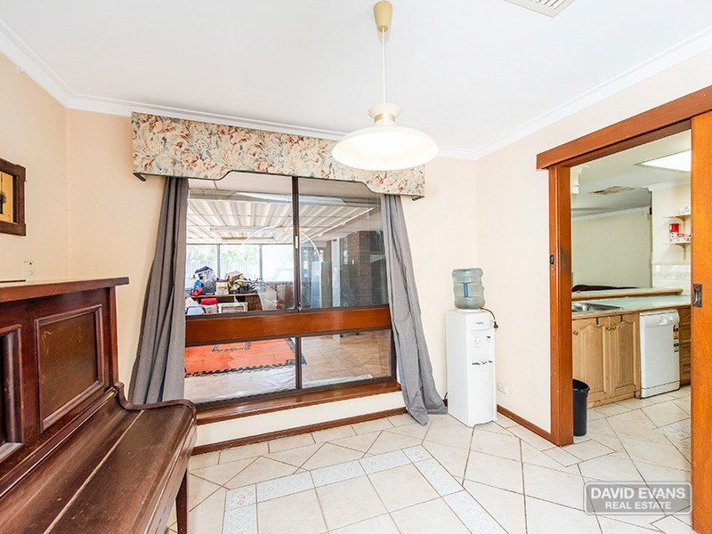 16 Adina Way, Rockingham WA 6168