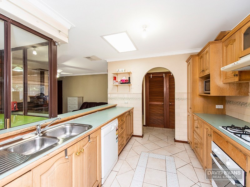 16 Adina Way, Rockingham WA 6168