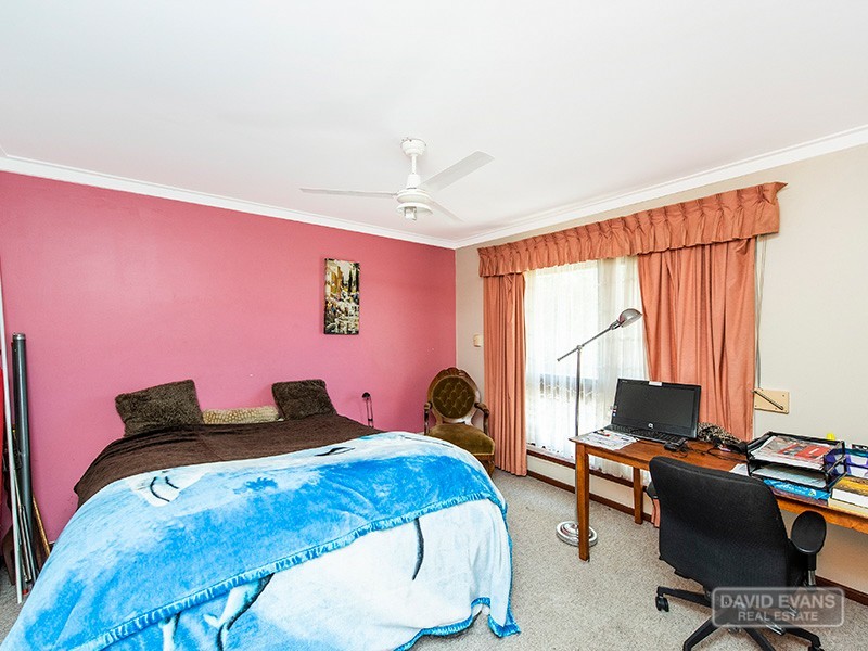 16 Adina Way, Rockingham WA 6168