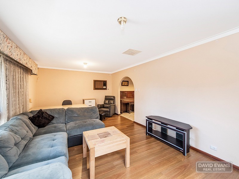 16 Adina Way, Rockingham WA 6168