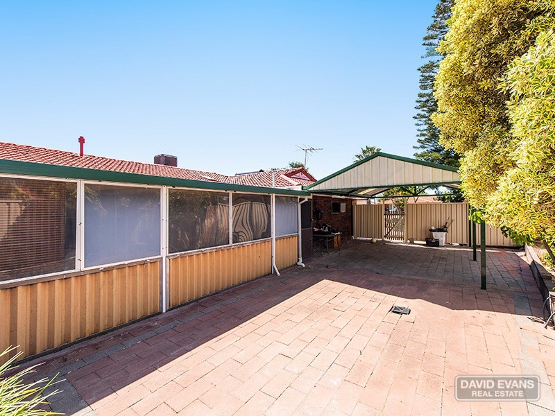16 Adina Way, Rockingham WA 6168