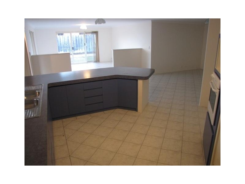 4 Properjohn Drive, Rockingham WA 6168